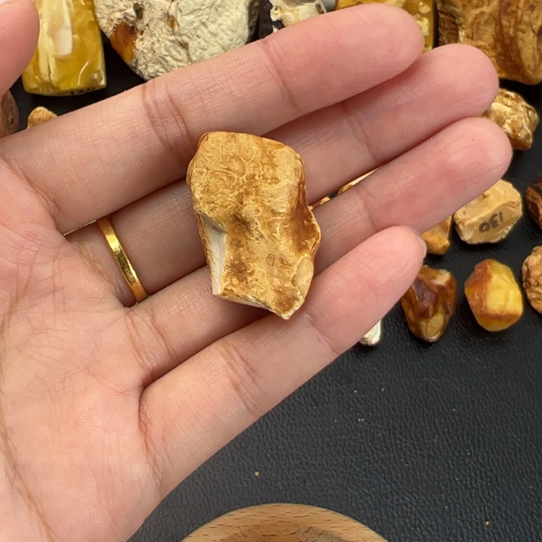 未镶嵌定制琥珀蜜蜡