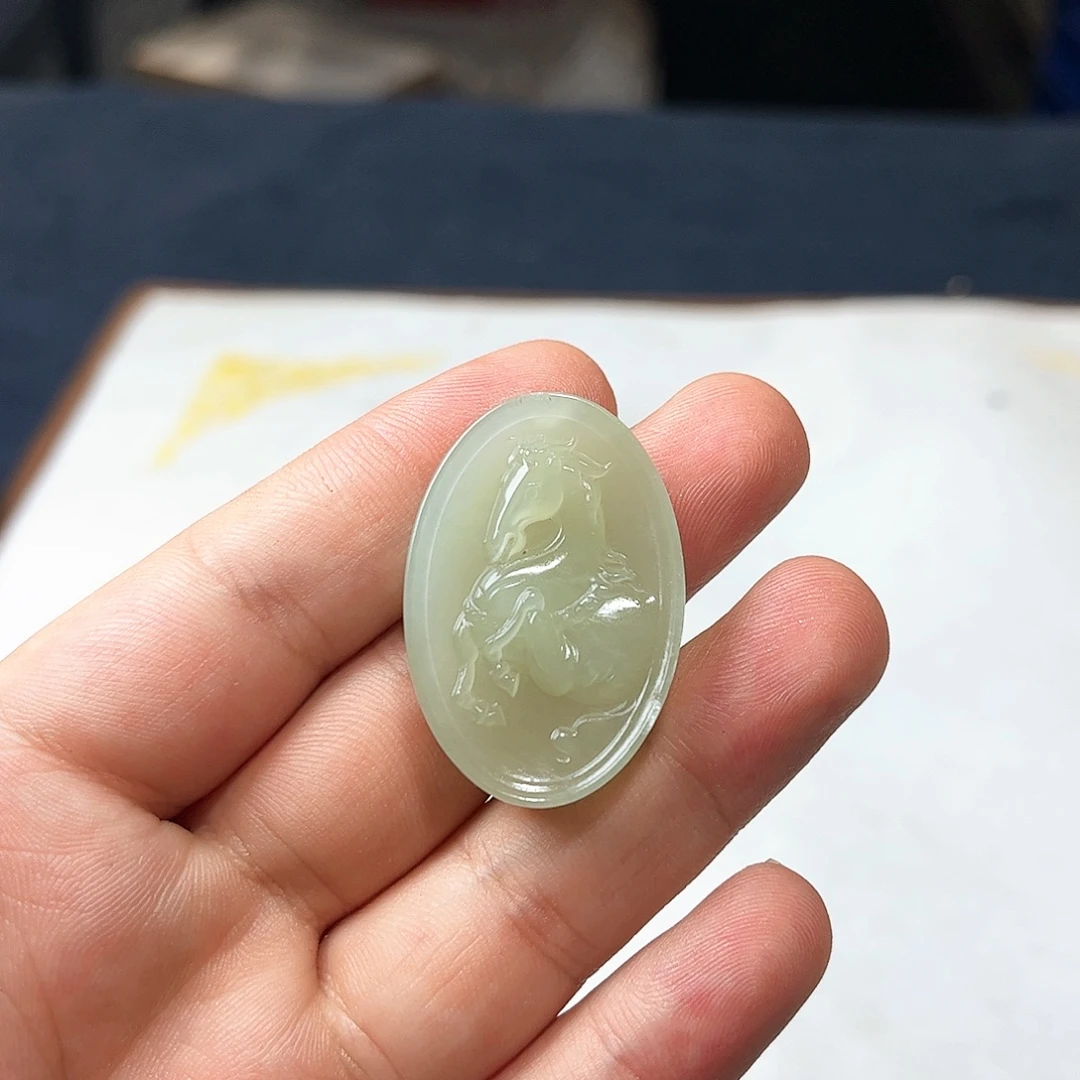 用***儿和田玉未镶嵌吊坠(不含链)31