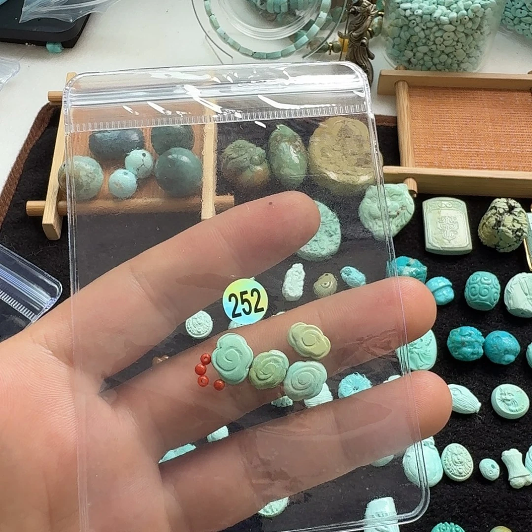 银***防南红玛瑙未镶嵌珠宝奇石
