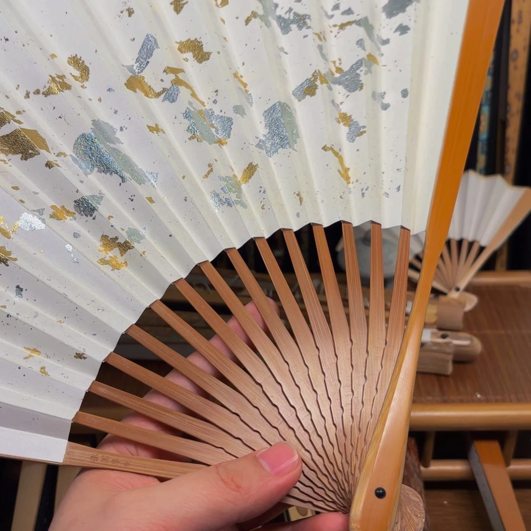 扇子全老大茄翻楞白洒