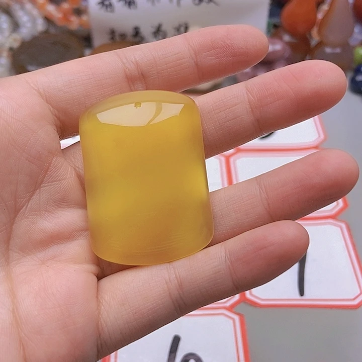 【闪购商品】未镶嵌玛瑙/玉髓珠宝半成品六*！