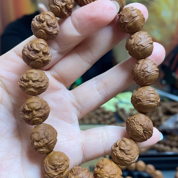 手串/手链橄榄核龙纹