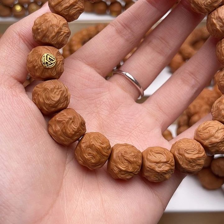 猴头核桃吊坠二等单标大游龙13+