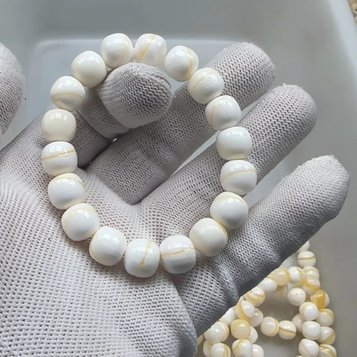 白玉菩提吊坠8956发1条