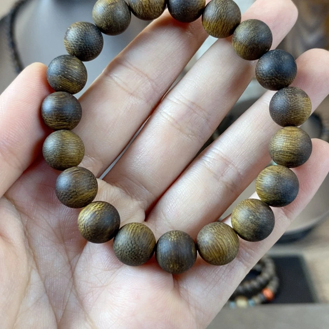 沉香手串Y***达拉干卡10mm单圈