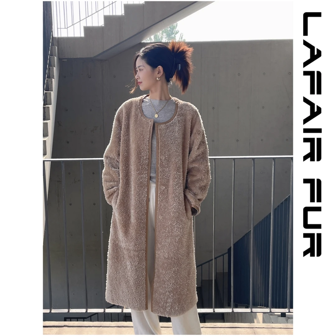 拉法菲尔秋冬长款圆领腰带气质百搭保暖皮毛一体外套24559