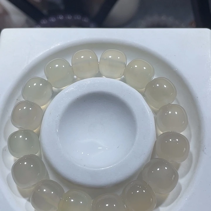 玛瑙/玉髓合金颈饰