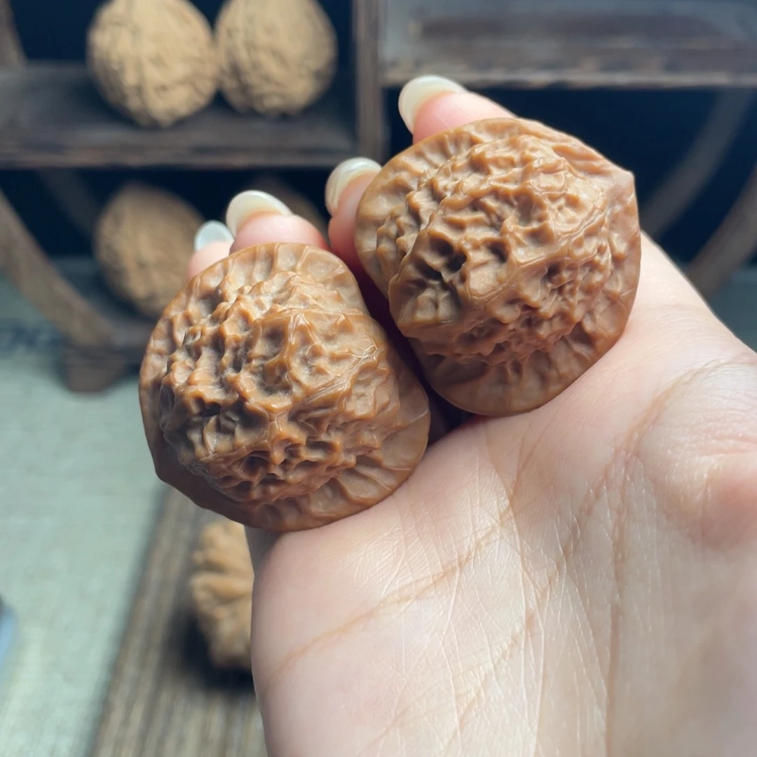 文玩核桃吊坠瓷娃娃37 全品白茬精配毕业红皮