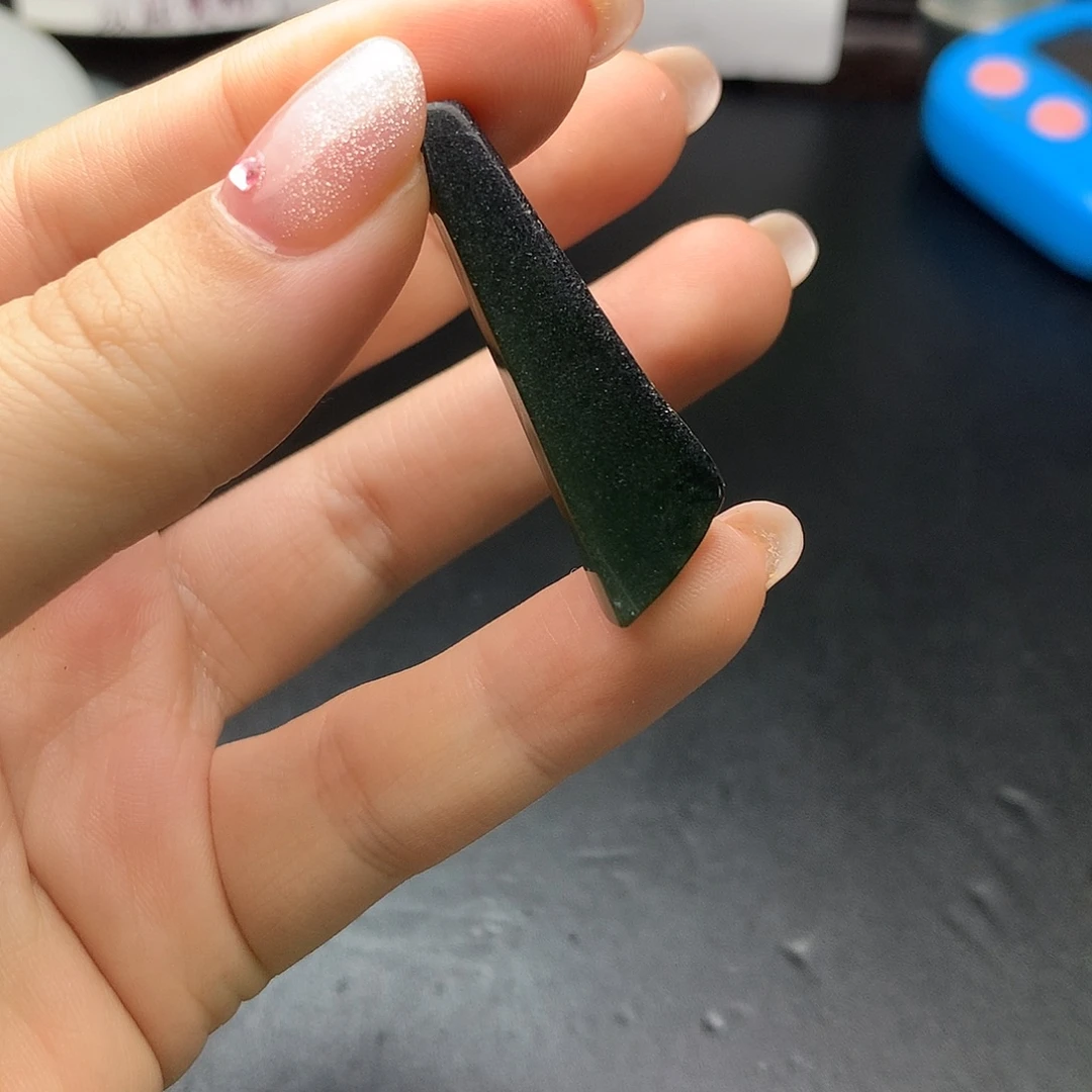 翡翠未镶嵌颈饰翡翠吊坠未镶嵌