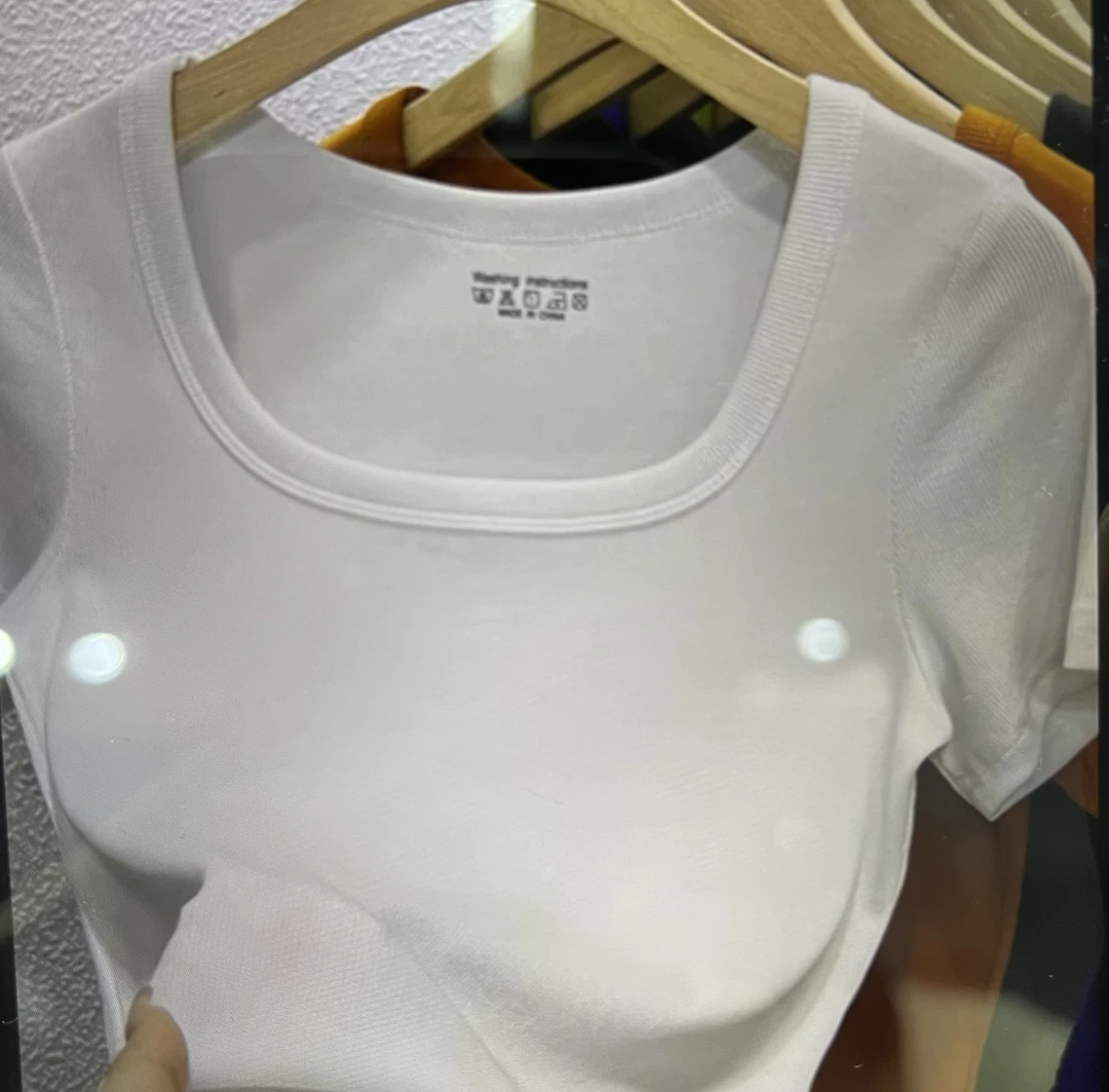首尔站精品女装方领半袖T 百搭