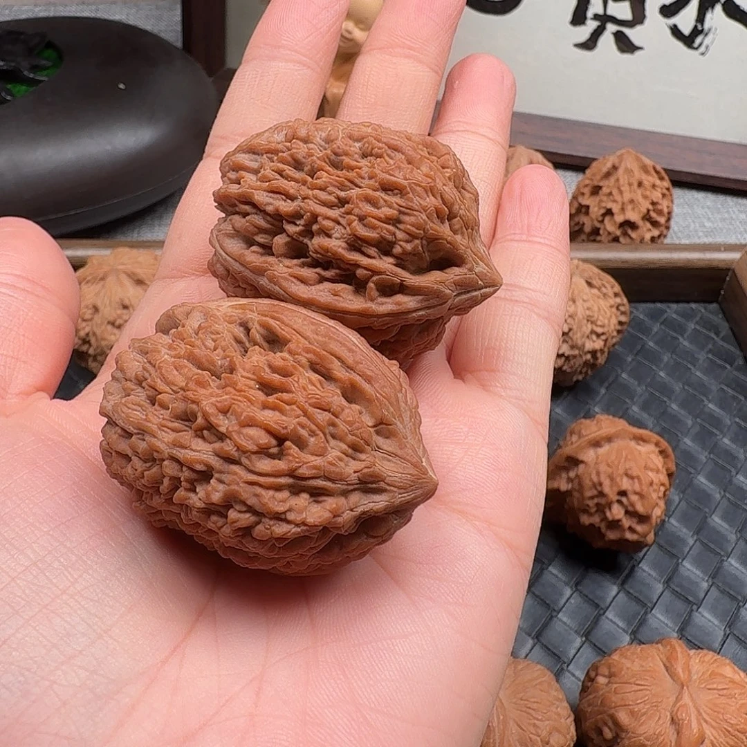 喆***N文玩核桃吊坠全品蒜头35