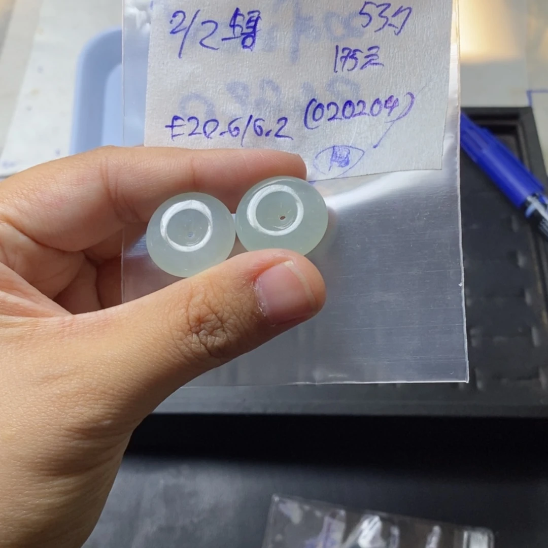 【闪购商品】定制翡翠未镶嵌生***对平安扣