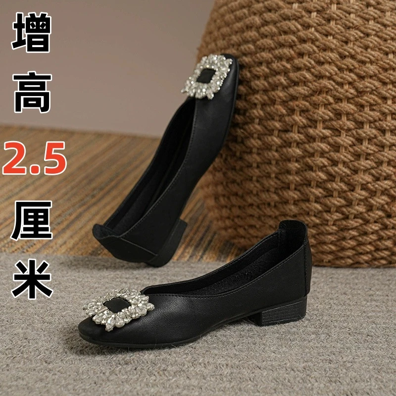 2025春季新款法式水钻方头平底单鞋女通勤百搭软皮瓢鞋职业工作鞋