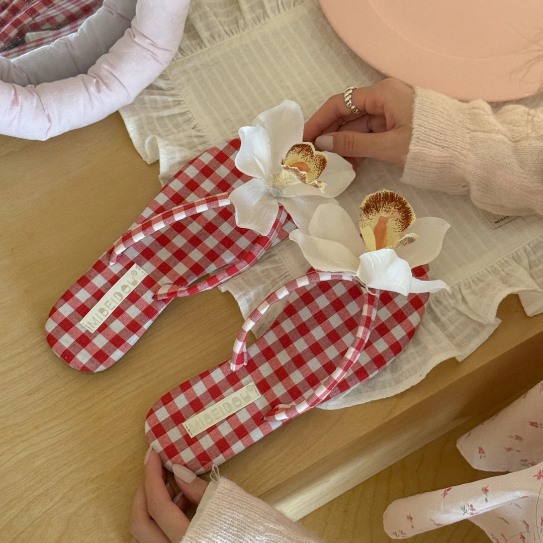 61oniiii"清迈假期"度假少女感格子花朵人字拖女夏季夹趾平底鞋