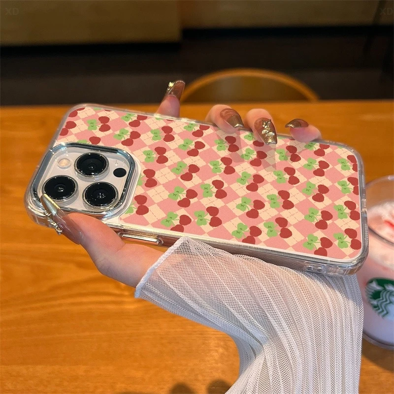 格纹樱桃适用苹果16/15手机壳iPhone13/12透明电镀XS/XR软壳11/8P