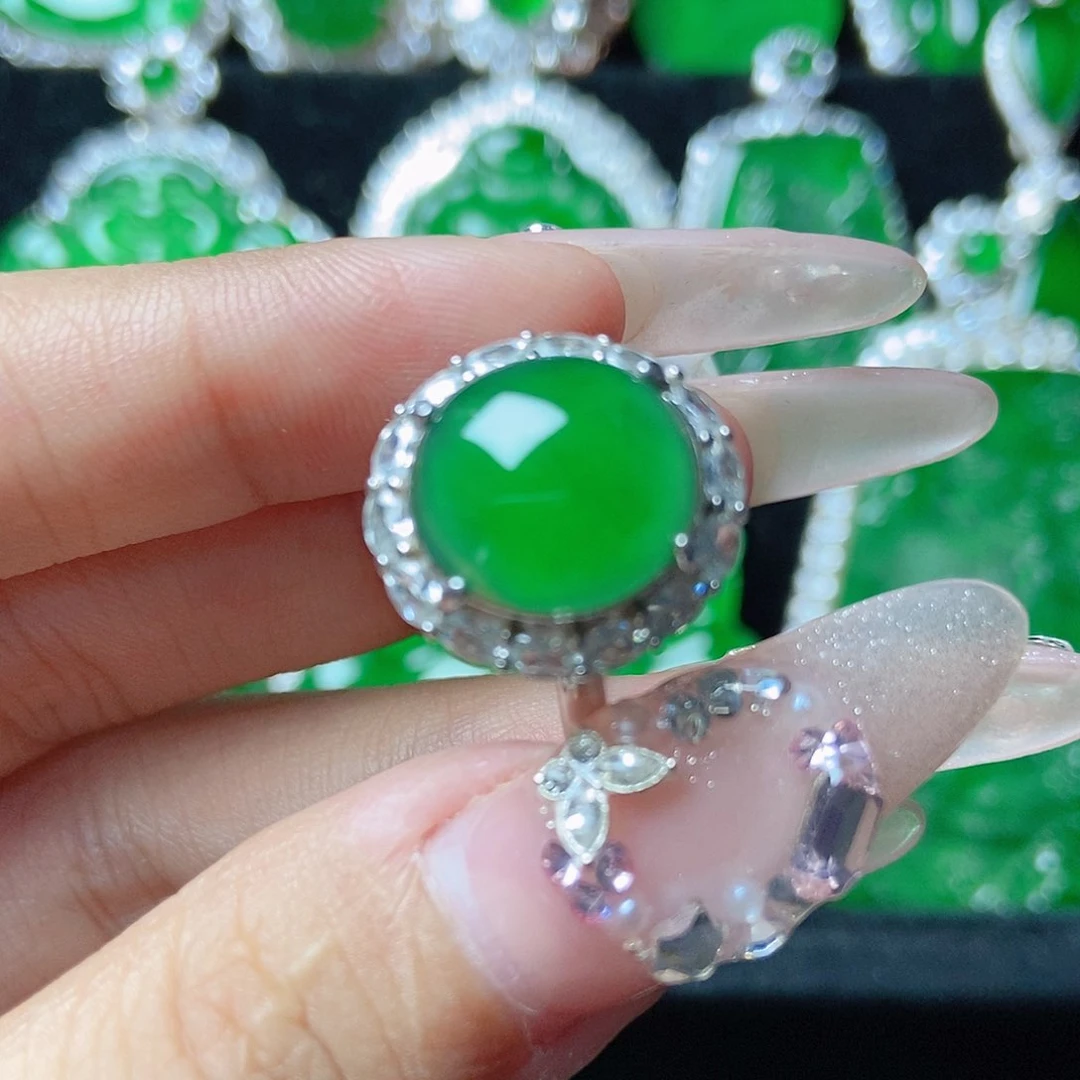 颈饰银S925镶嵌翡翠