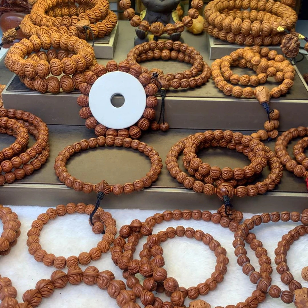 世***褶桃核手串秦岭龙纹