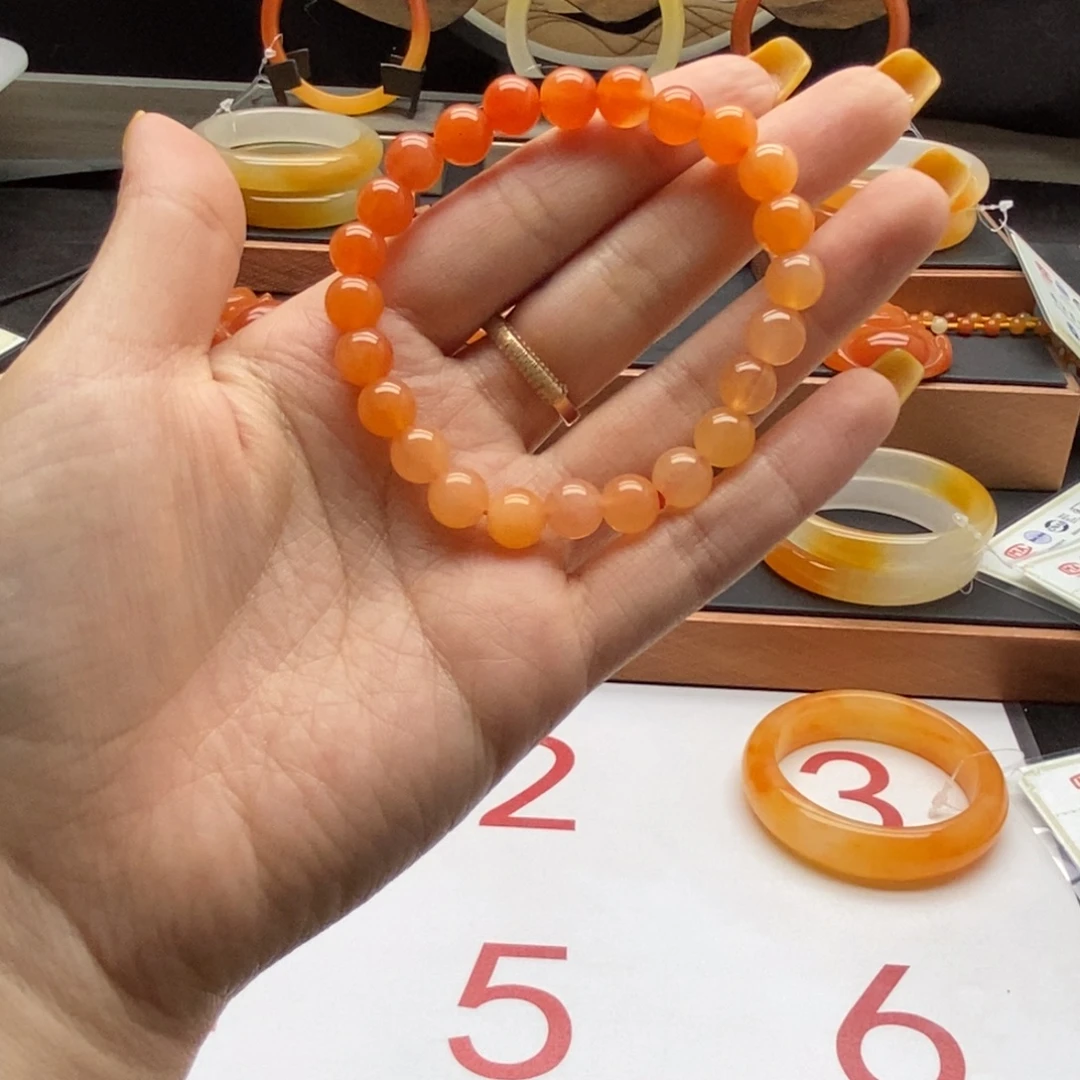 石英质玉（黄龙玉）未镶嵌手链