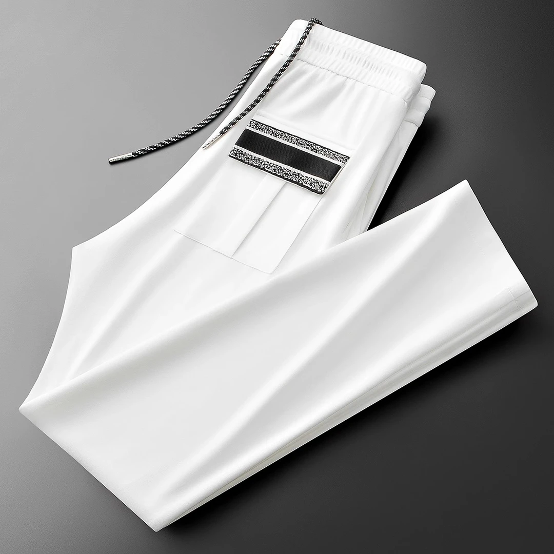 休闲裤男夏季云感冰丝面膜空气层莫代尔蜜蜂织带拼接运动直筒卫裤