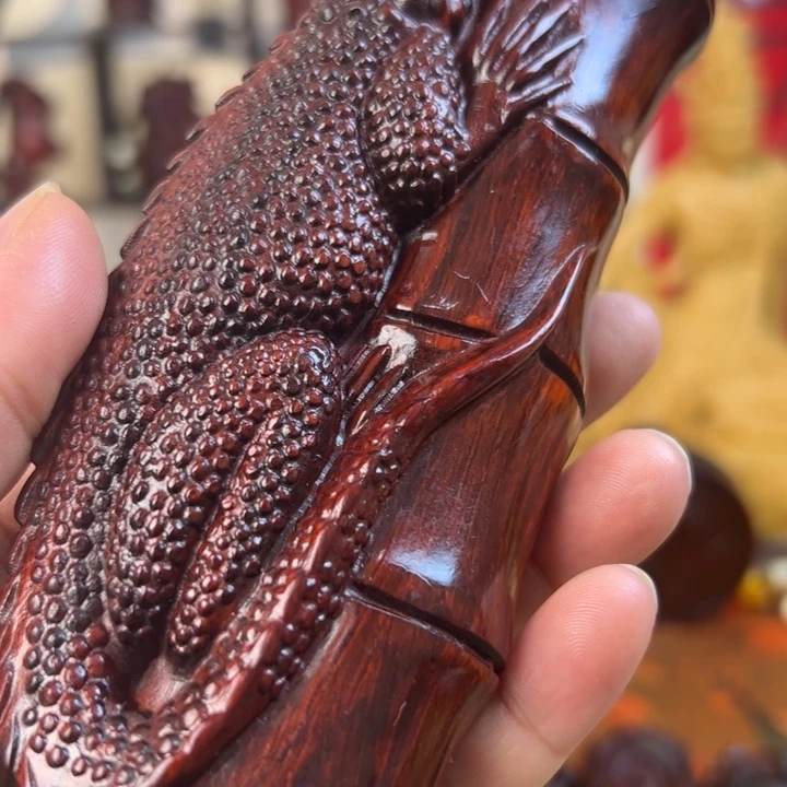 强***强木蜥蜴工艺精湛设计