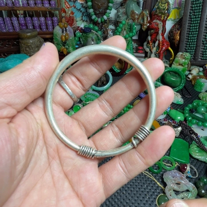 吊坠滴血莲花菩提