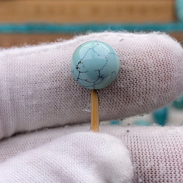 绿松石未镶嵌珠宝奇石10.6