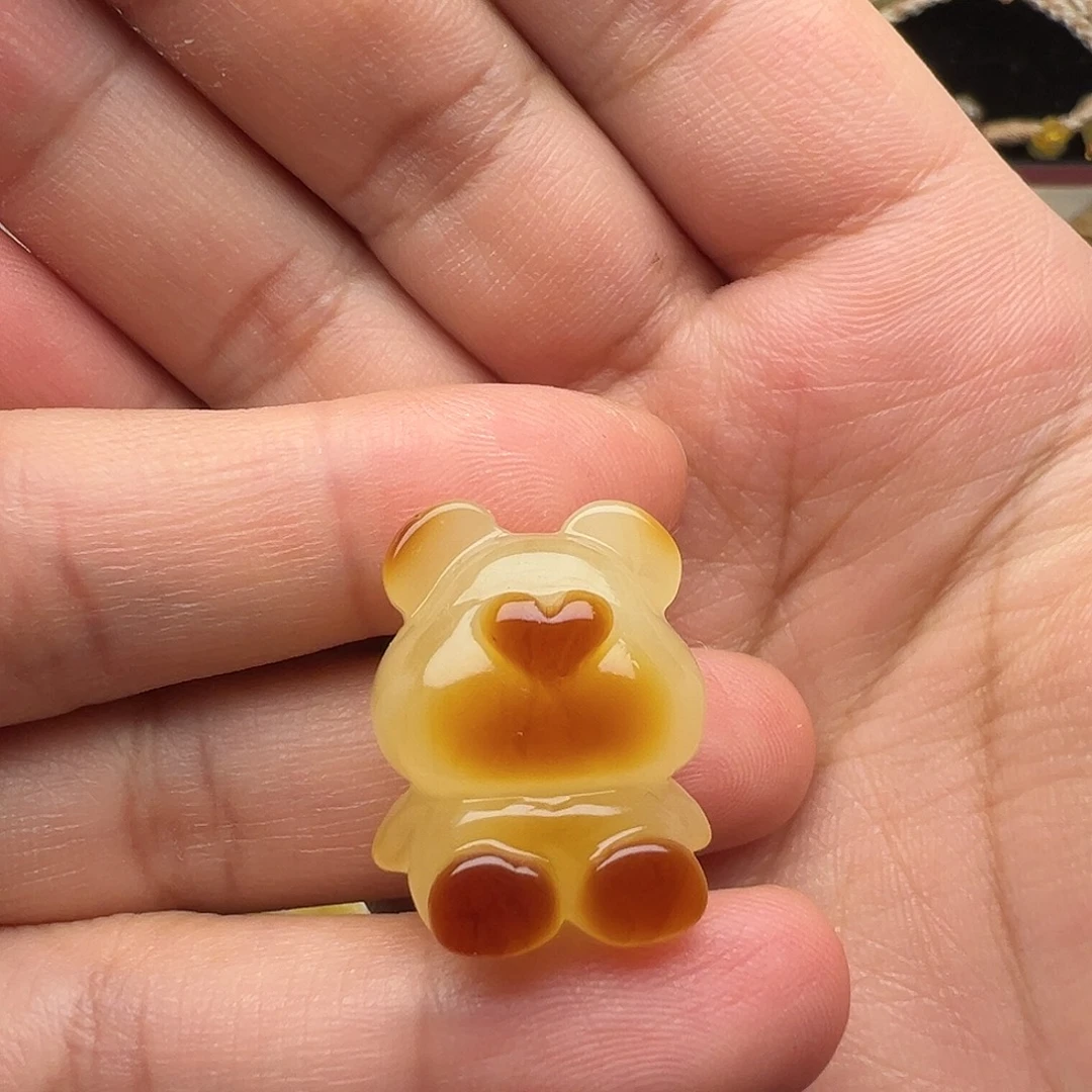 家***女蜜蜡未镶嵌颈饰小熊（打孔不退换）