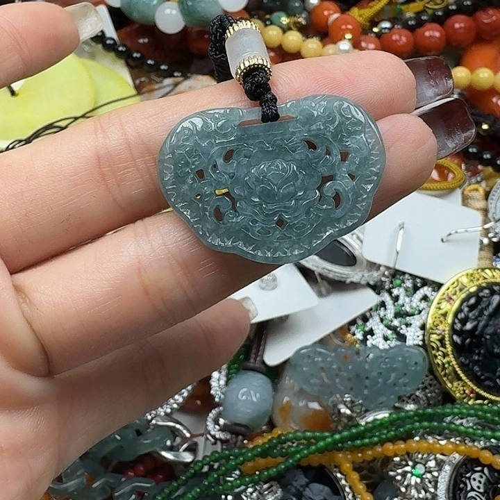 翡翠未镶嵌项链翡翠