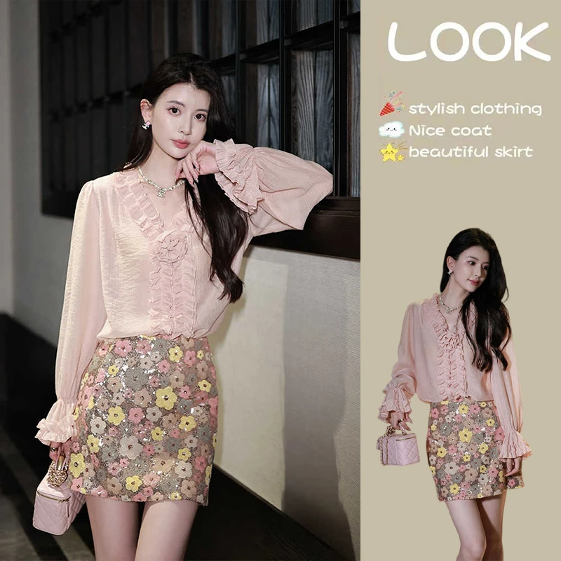 夏季套装2025新款时尚玫瑰V领衬衫收腰显瘦短裙两件套