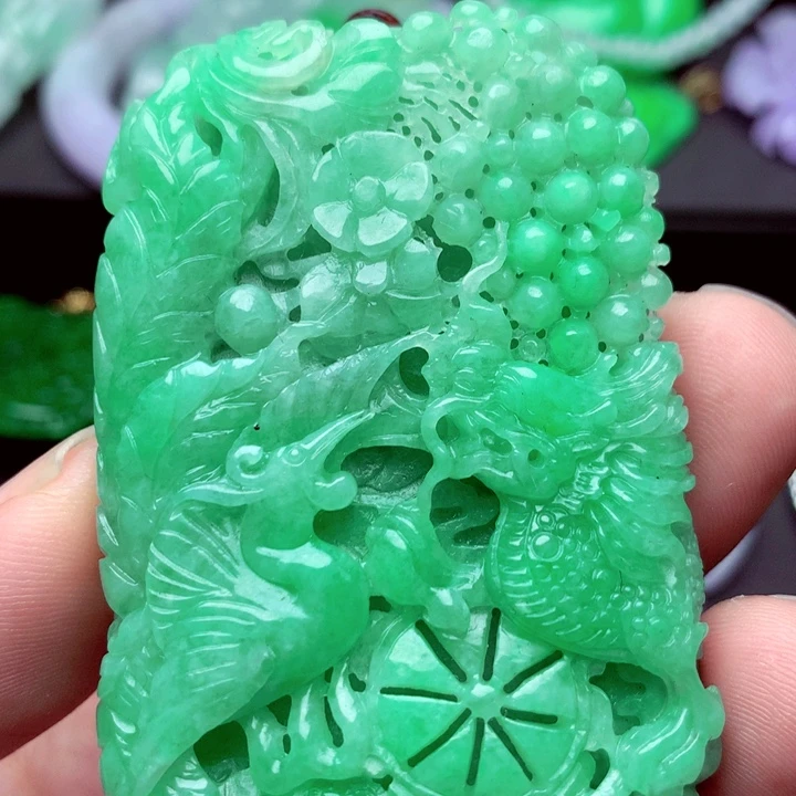 翡翠未镶嵌吊坠(不含链)