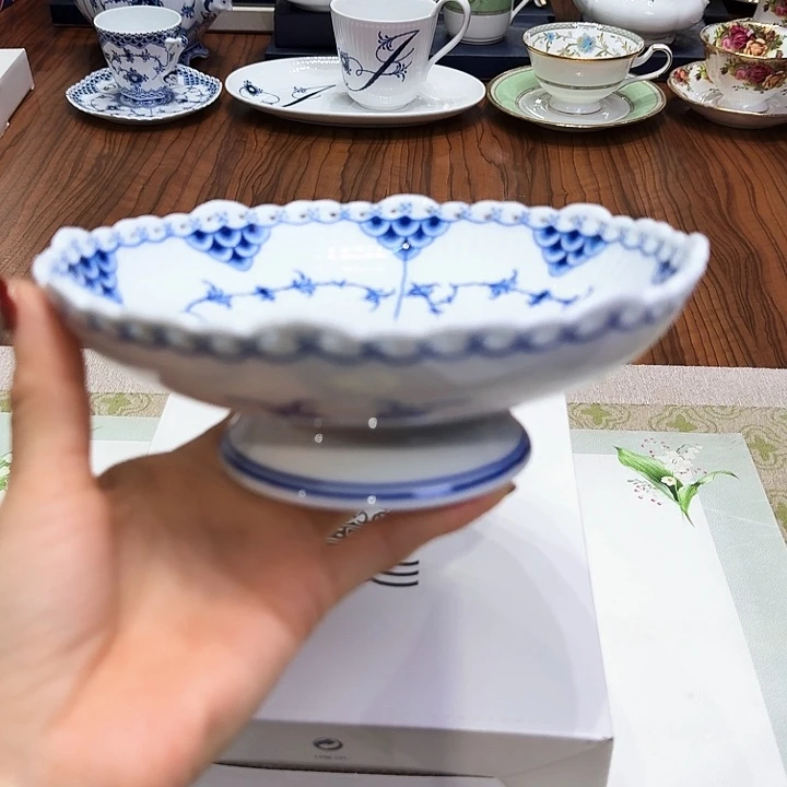 瓷片杯子杯子杯子水杯杯子水杯