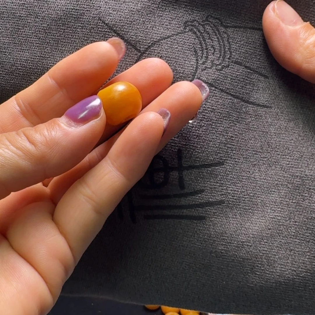 凡***梦和田玉（糖玉）未镶嵌颈饰