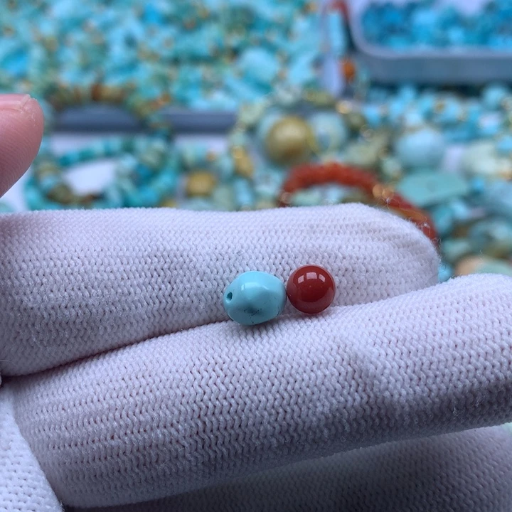 姜***丝南红玛瑙未镶嵌珠宝奇石