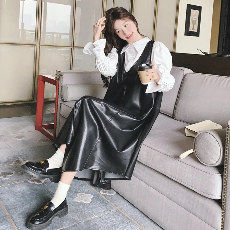设计感小众不规则pu皮裙套装女春季新款法式轻熟衬衫背带裙两件套