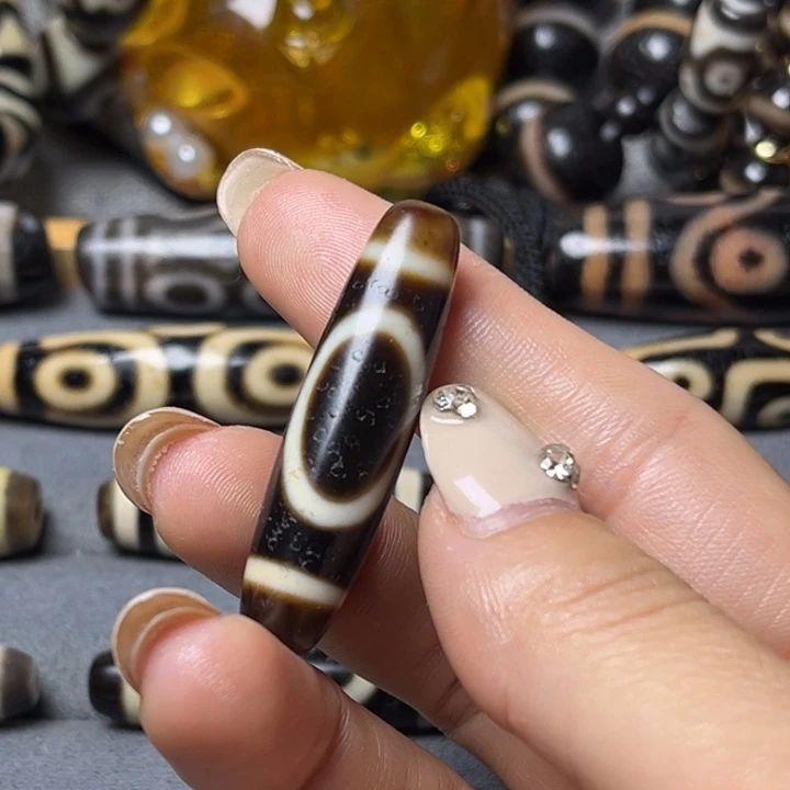 未镶嵌颈饰玛瑙/玉髓