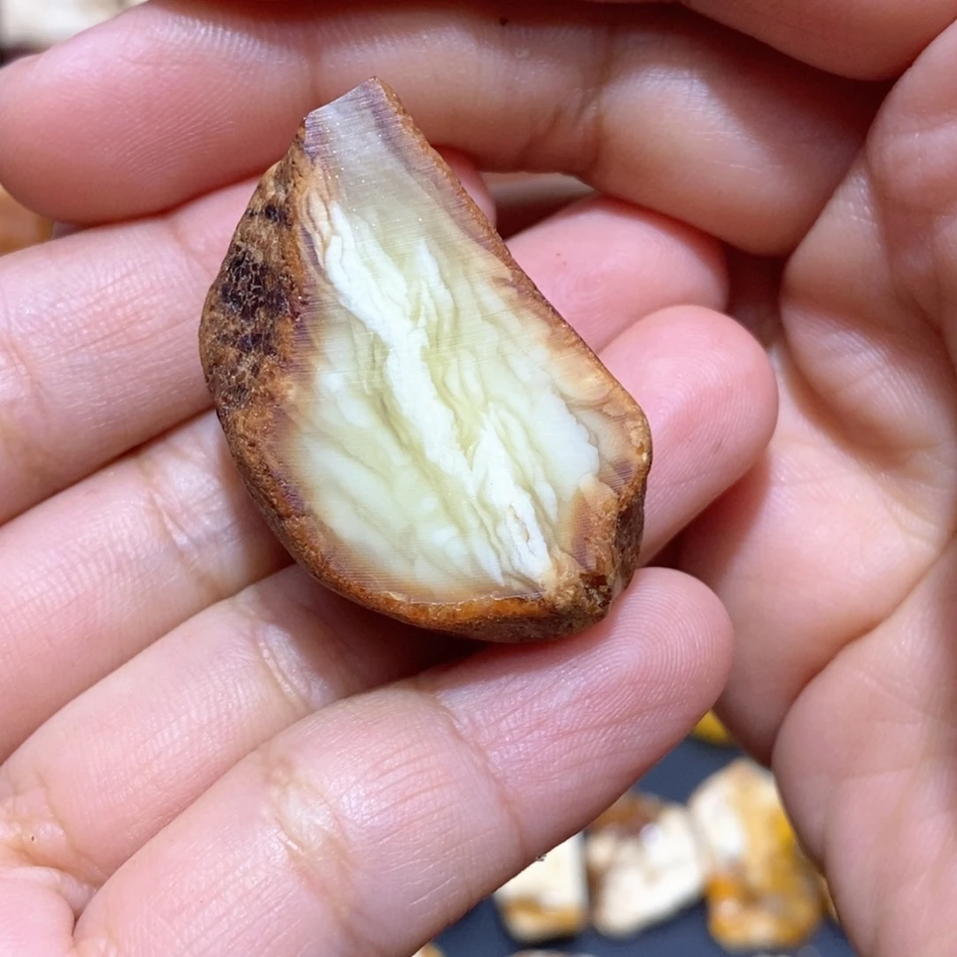 定制琥珀微****蜜蜡原石