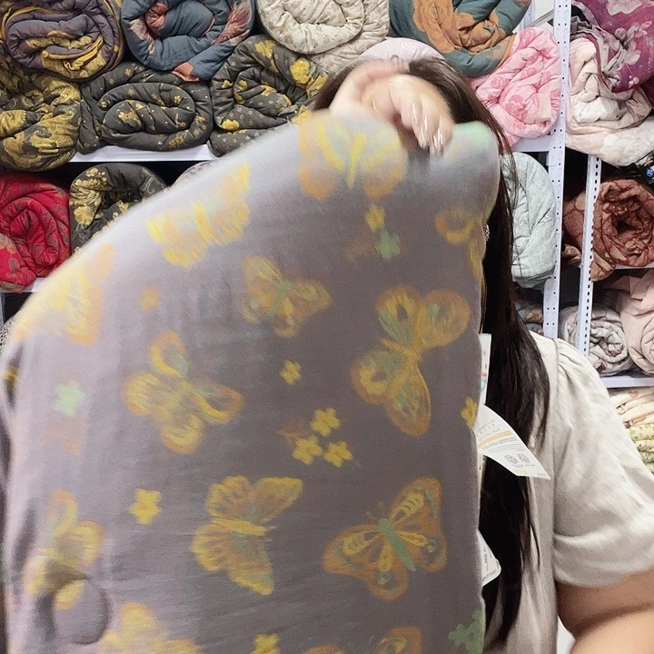 棉花蝶蔓150.200冬被4斤左右