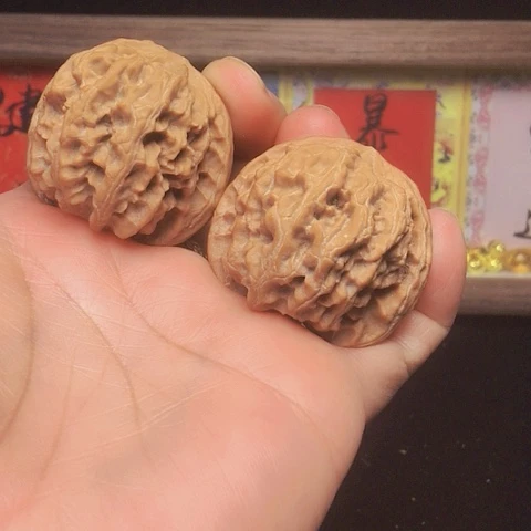 吊坠文玩核桃苹果园