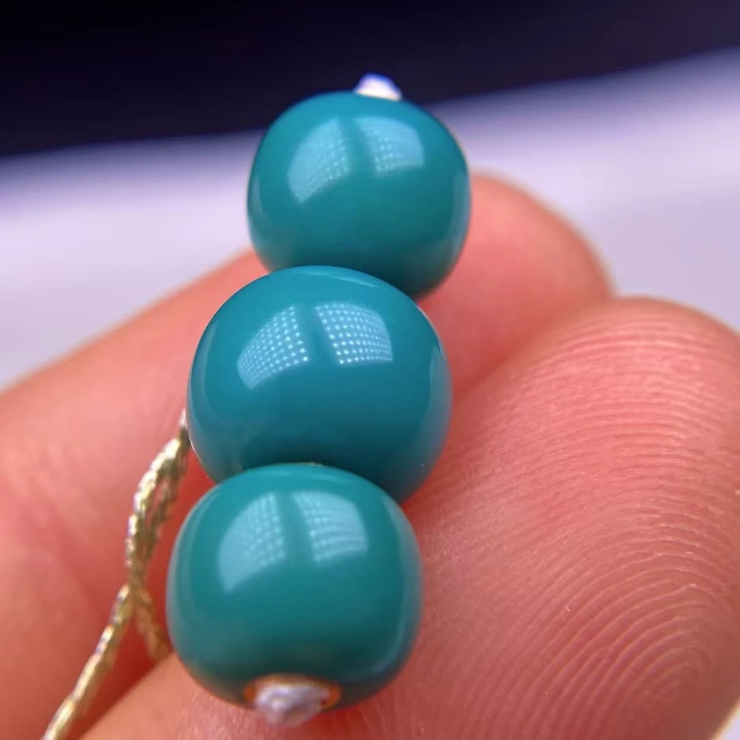 【绿松石老型套装】尺寸8.4x6.8mm，腰珠尺寸7.5x6.3mm，重2.1mm（084）