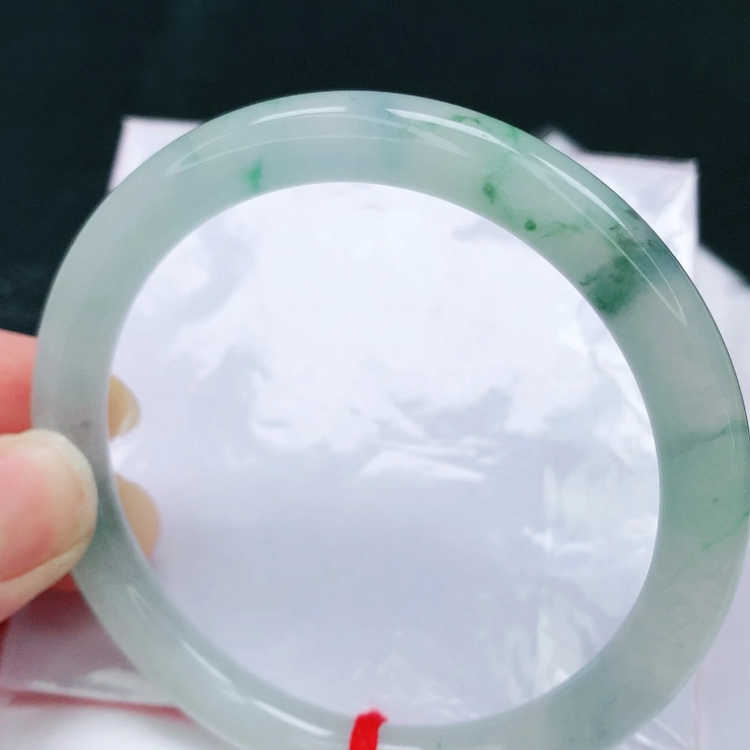 未镶嵌手镯翡翠翡翠