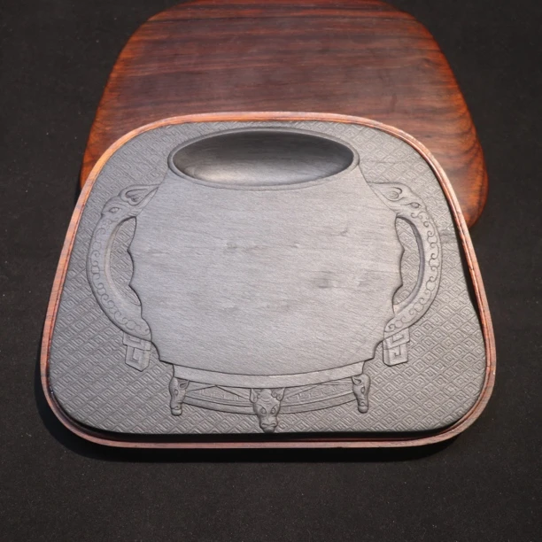 水舷坑刷丝罗纹19cm大尺寸歙砚回纹底兽鼎砚台19.4×14.5×2cm