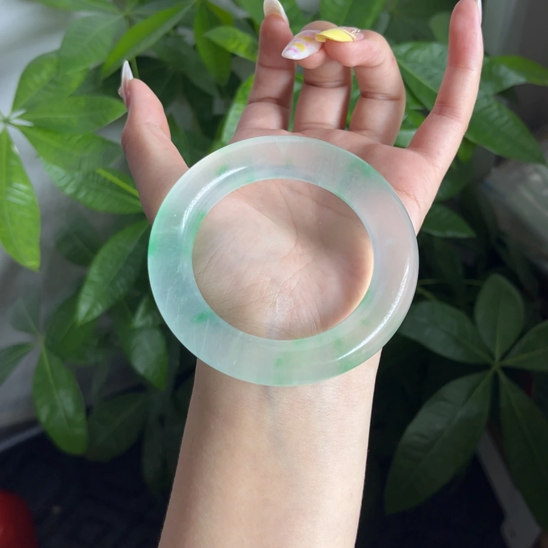 玉胖圆条飘花 小猫