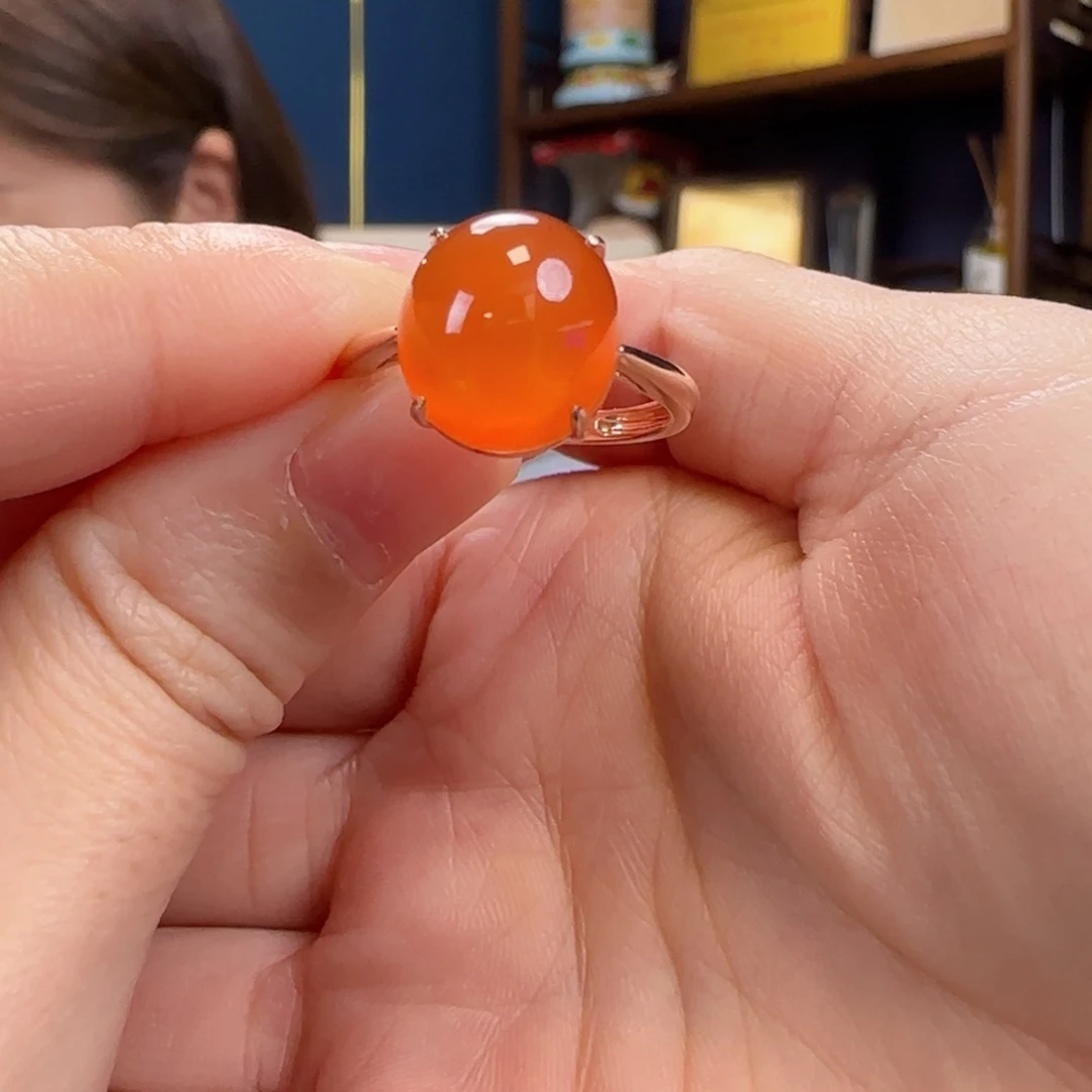 ****淘南红玛瑙18K金镶嵌戒指