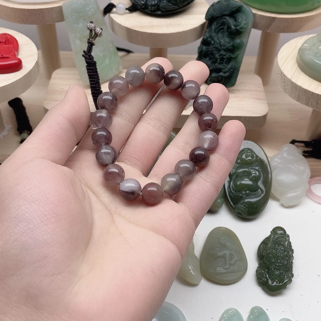 石英岩玉未镶嵌颈饰