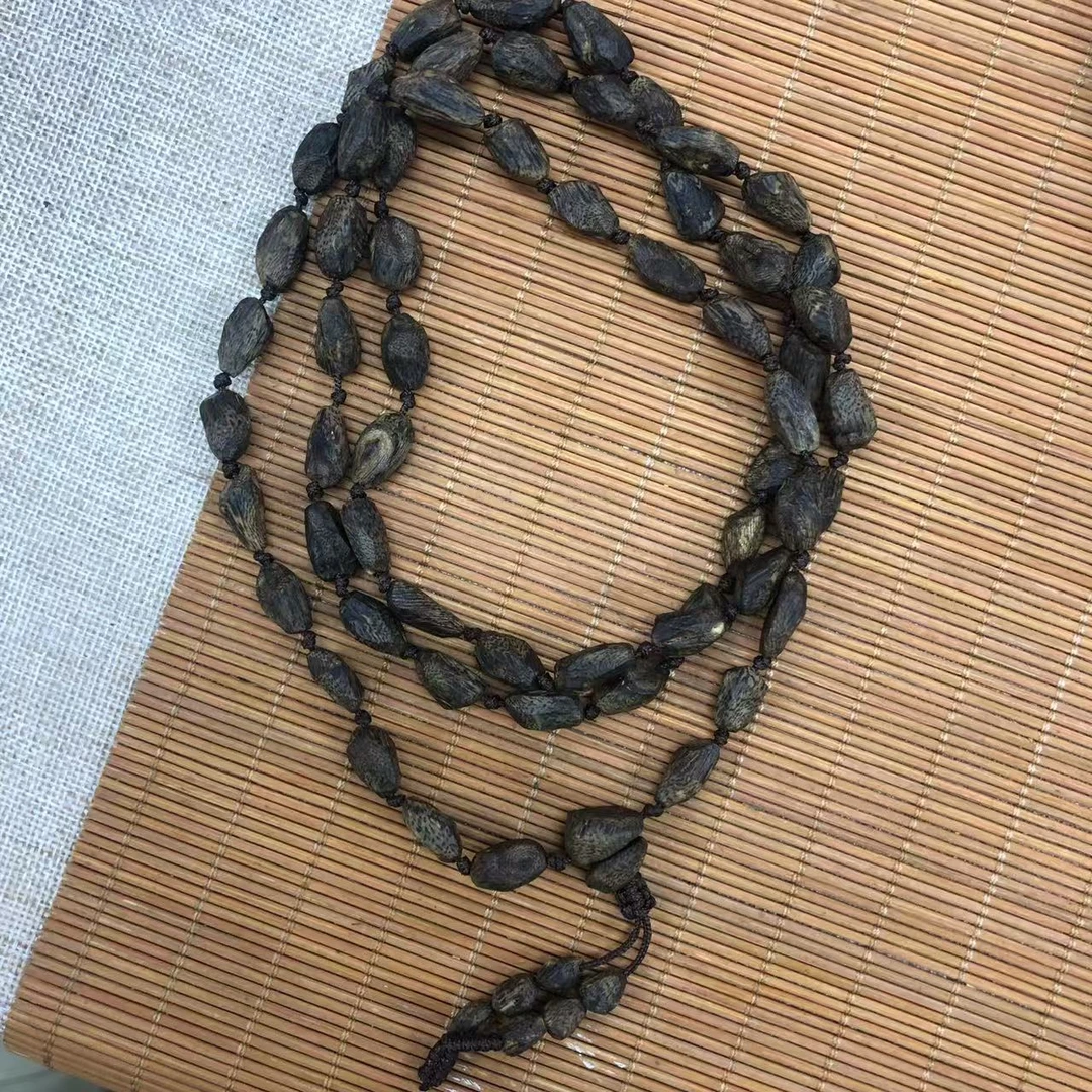 沉香【璟香丰】绿棋楠树钉手串 以直播间实物为准 多样性发其一