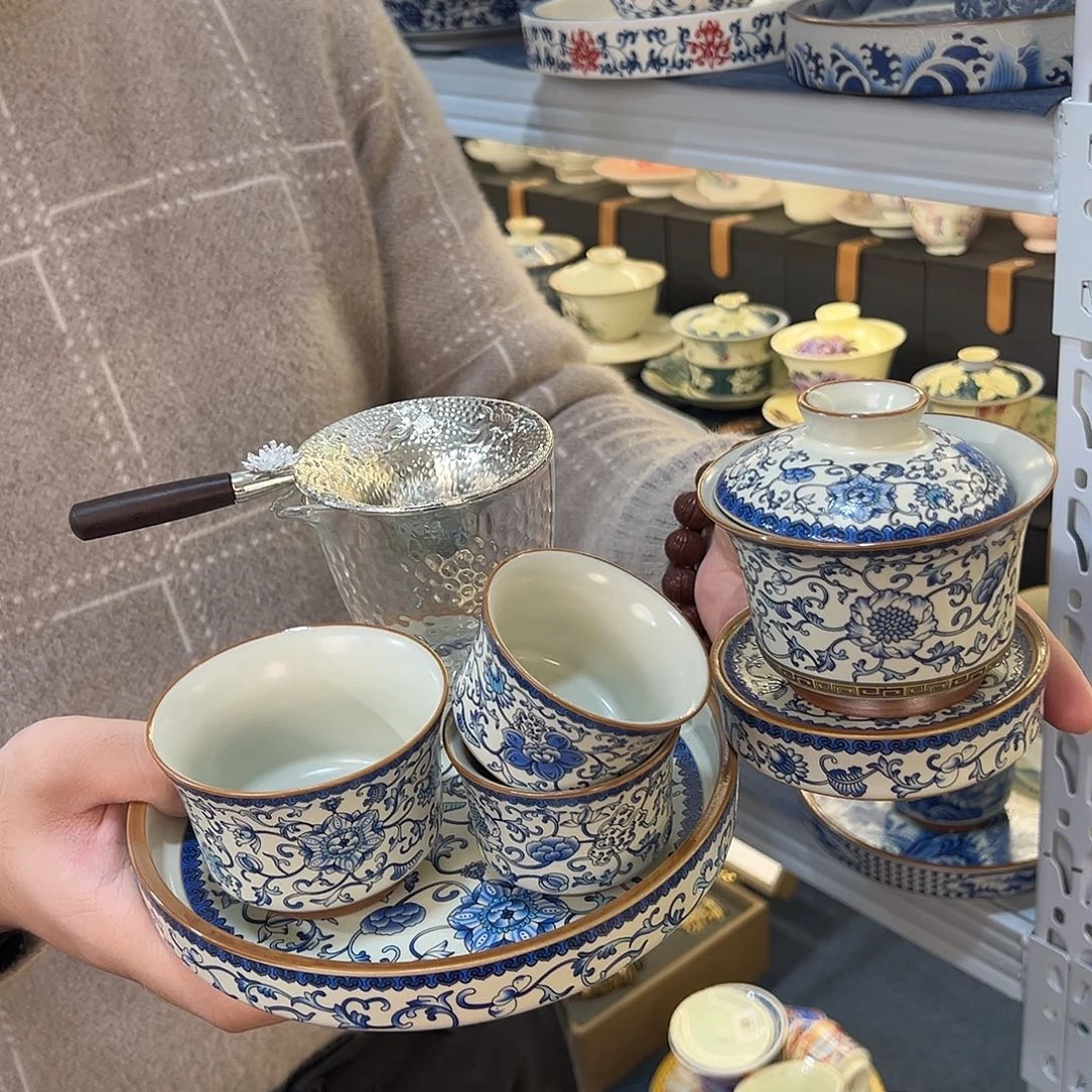 盖碗很漂亮我很喜欢