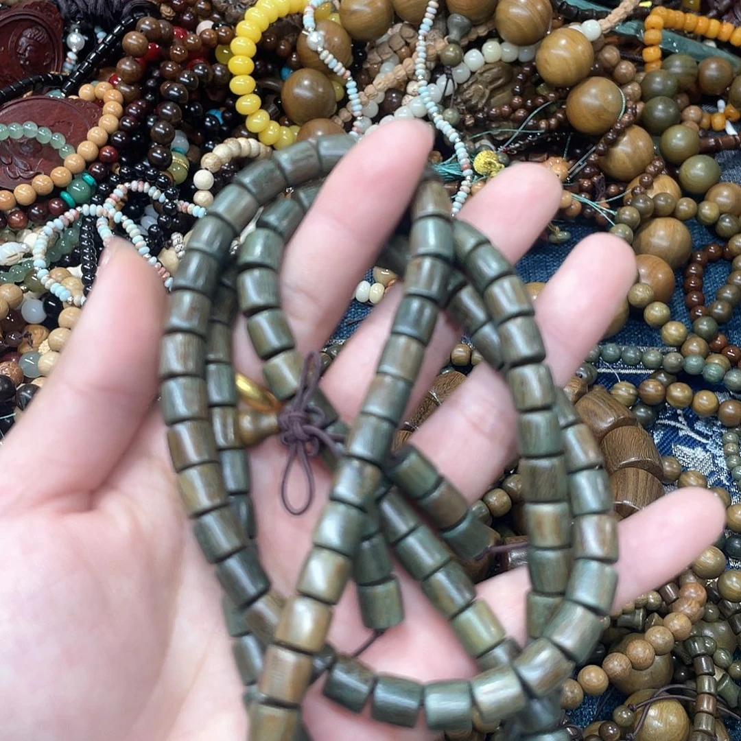 维腊木（绿檀）无事牌