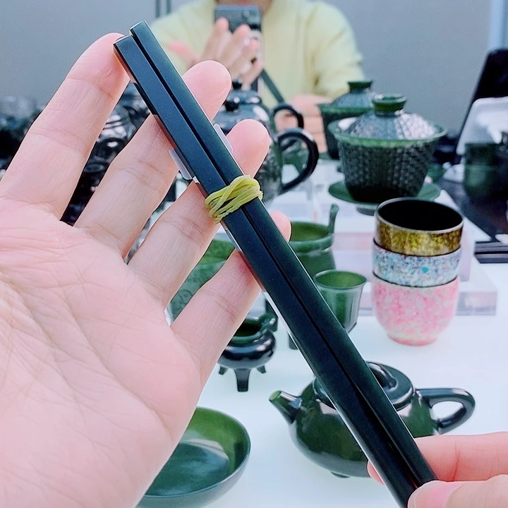 和田玉（青玉）未镶嵌把件微瑕