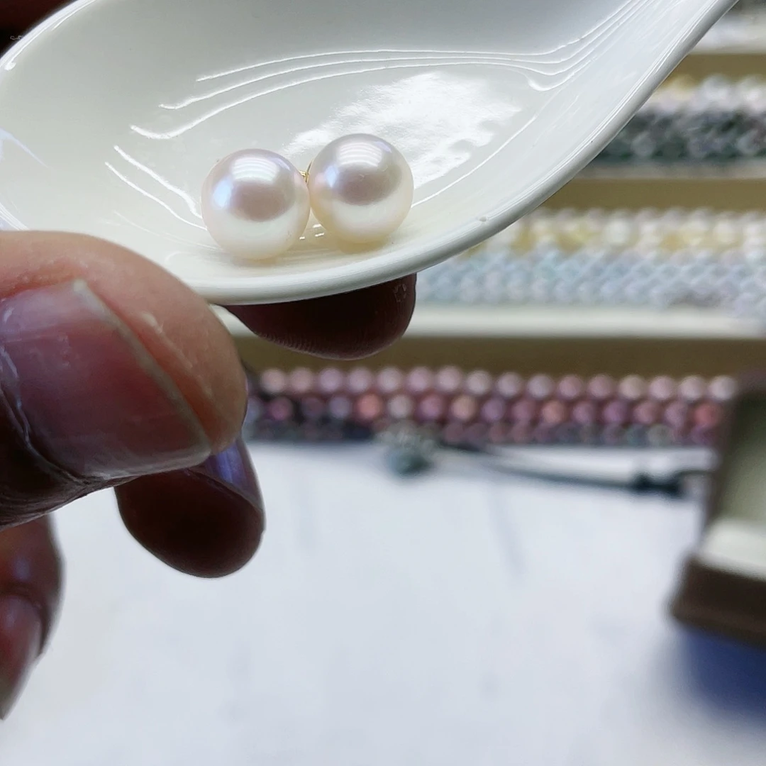 海水珍珠耳饰18K金镶嵌