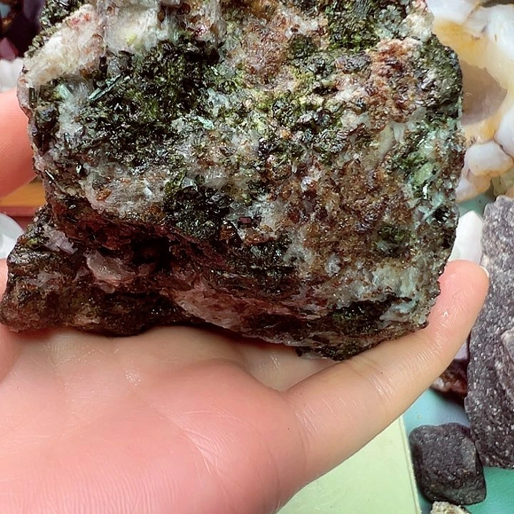 未镶嵌珠宝半成品水晶公****”